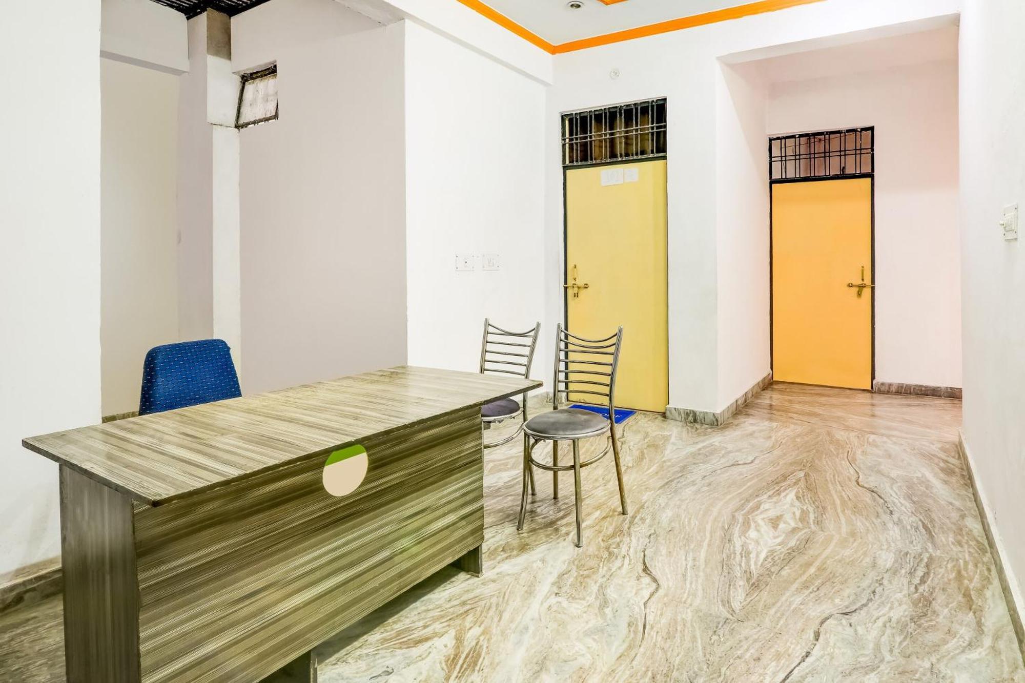 Spot On Ganpati Palace لاكناو المظهر الخارجي الصورة